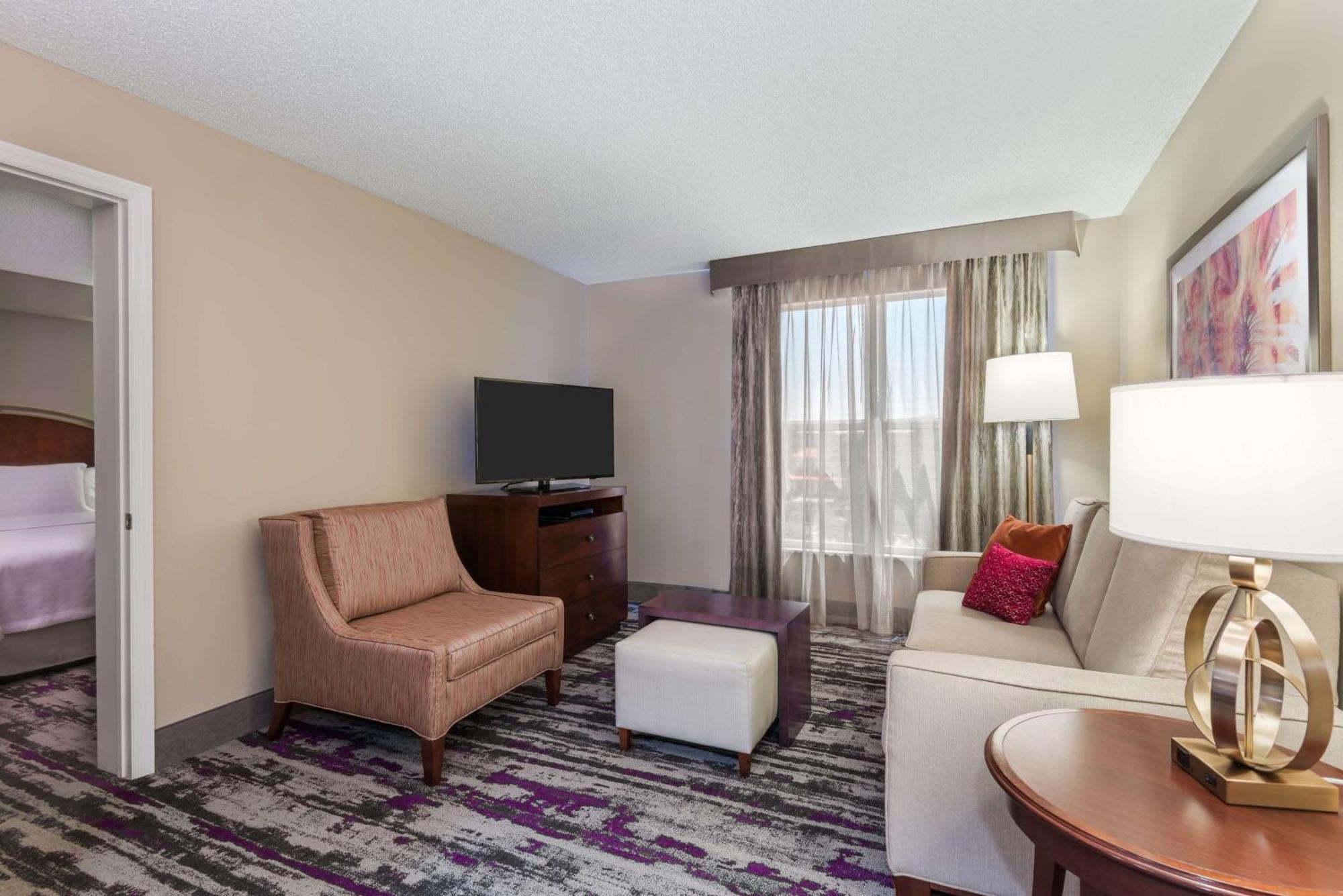 Homewood Suites By Hilton Orlando-Ucf Area Alafaya Exterior photo