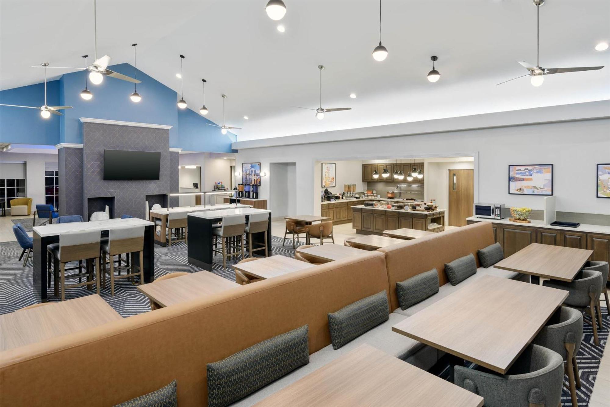 Homewood Suites By Hilton Orlando-Ucf Area Alafaya Exterior photo
