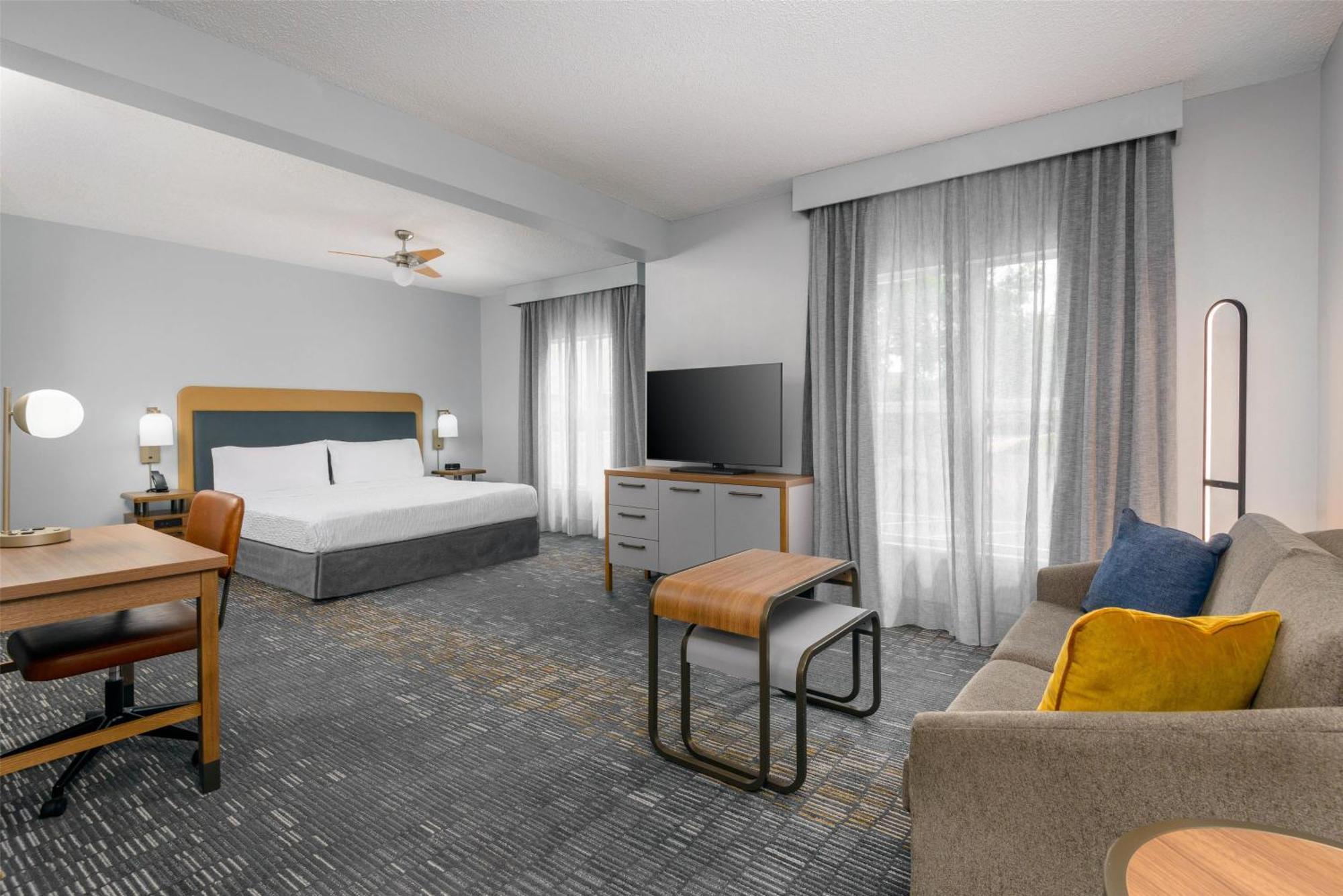 Homewood Suites By Hilton Orlando-Ucf Area Alafaya Exterior photo